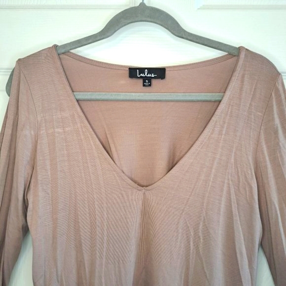 Lulu's Glory of Love Taupe Shift Dress with Open Sleeves Size Small - Picture 5 of 7